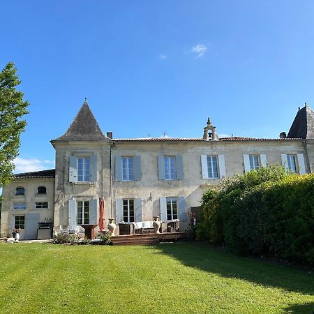 Domaine De La Gemoliere Bed & Breakfast Gemozac Exterior photo